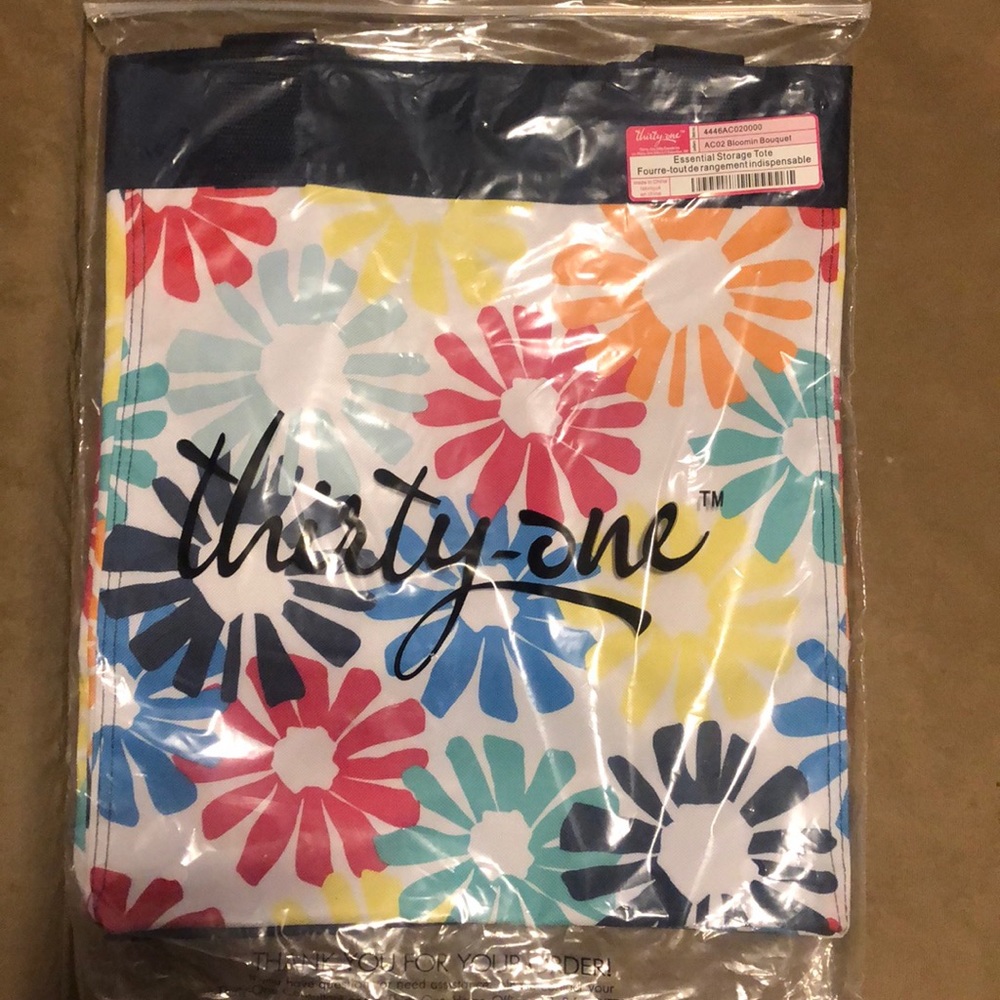 Thirty-One Essentials storage tote